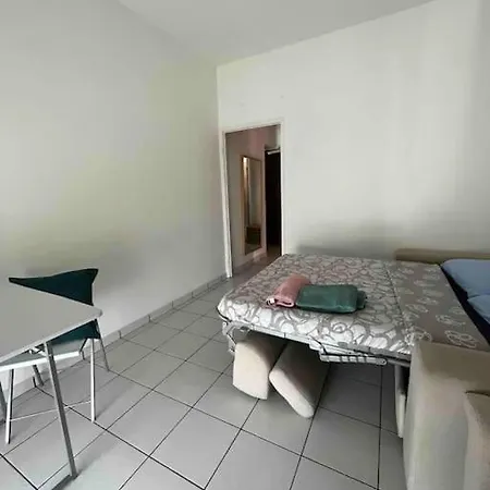 Place 21 *